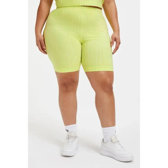 Good American Wide 90s Ribbed Biker Athletic Shorts Black 6 3X Pull On High Rise - Picture 5 of 10